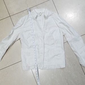 J.Jill light weight denim jacket w pockets